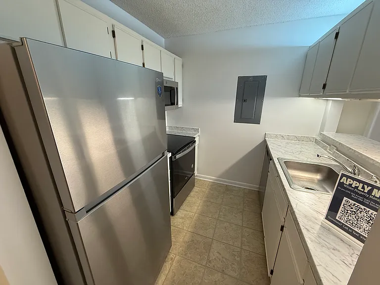 Lake Park Co-living Rooms — Photo 50