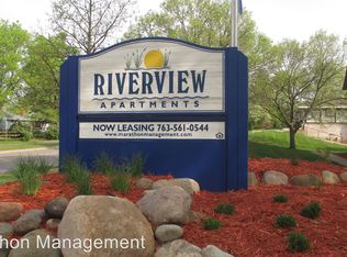 8261 Riverview Ln APT 3, Brooklyn Park, MN 55444