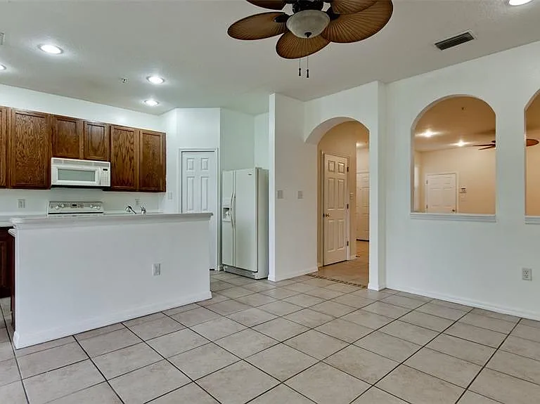 3497 Parkridge Cir #16-102 — Photo 6