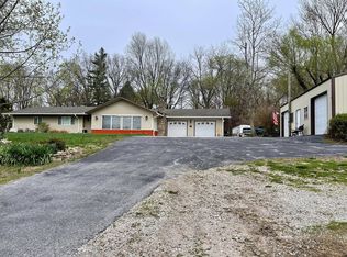810 Johnson Ave, Ava, MO 65608
