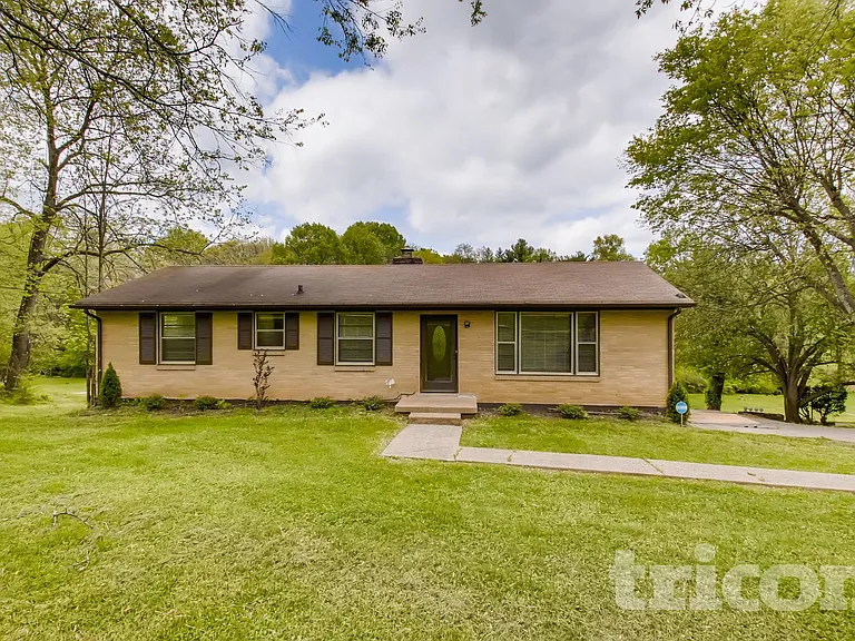 217 Shevel Dr — Photo 1