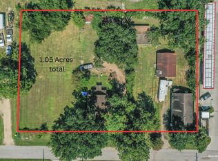 8911 Charity St, Needville, TX 77461