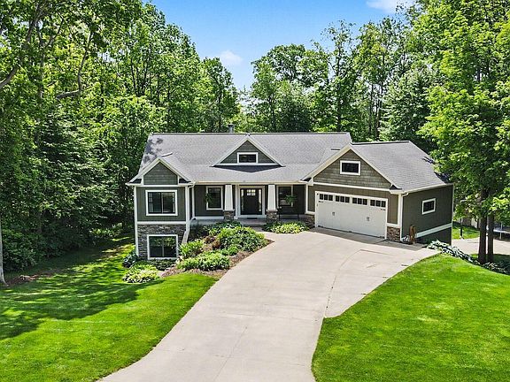 3rd image of 5318 Lamont Farms Dr