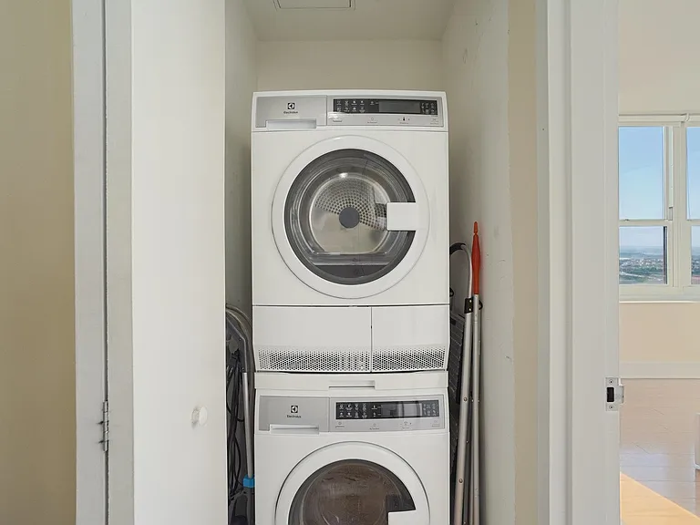 88 Morgan St #4402 — Photo 17