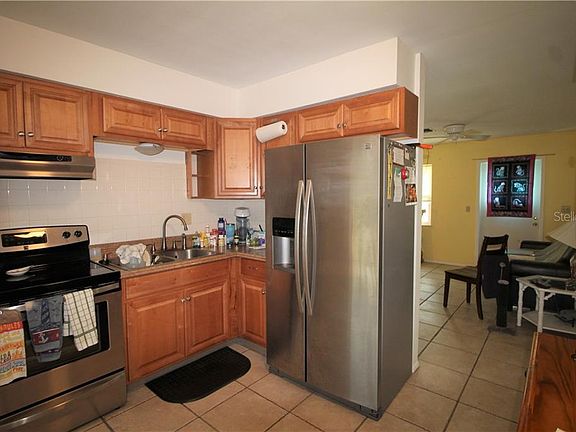 2nd image of 740 Coral Way