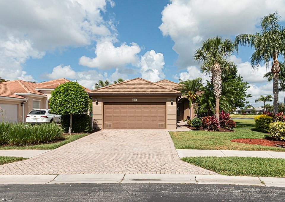1st image of 2258 Heydon CIR W