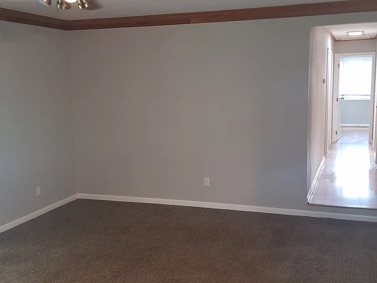 11938 Elkwood Dr — Photo 13