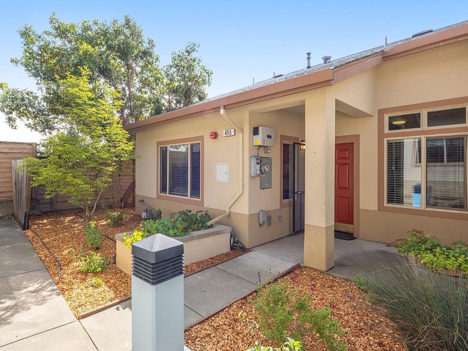 1st image of 455 Sequoia Lane