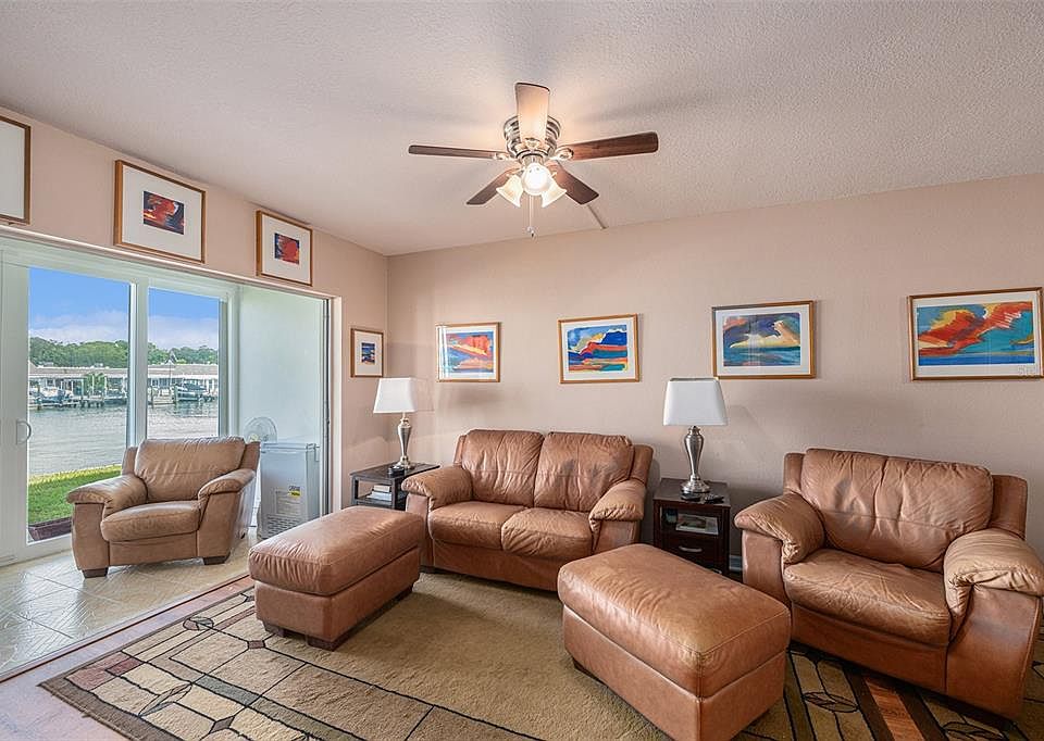 1 Boca Ciega Point Blvd APT 103, Saint Petersburg, FL 33708 MLS 