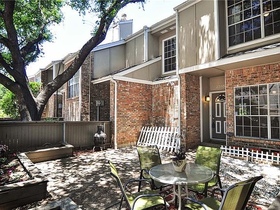 2nd image of 2315 Southlake Dr