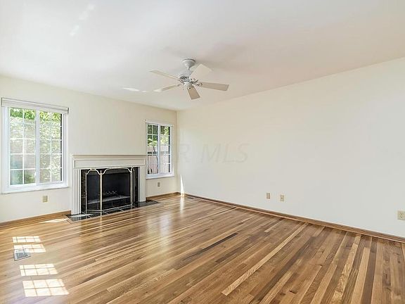 4th image of 241 Saint Antoine St