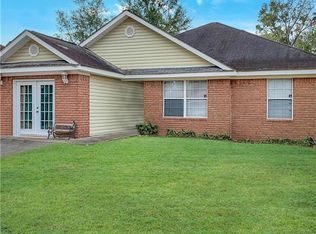 2225 Auburn St, Savannah, GA 31404