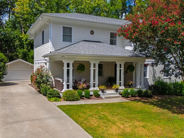 2517 Medway Dr, Raleigh, NC 27608