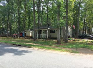 8601 Newgrass Ln, Charlotte, NC 28227