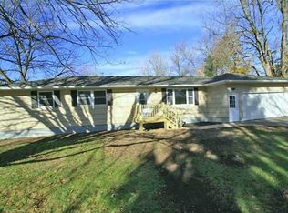 141 Bradford Rd, Pittsford, NY 14534
