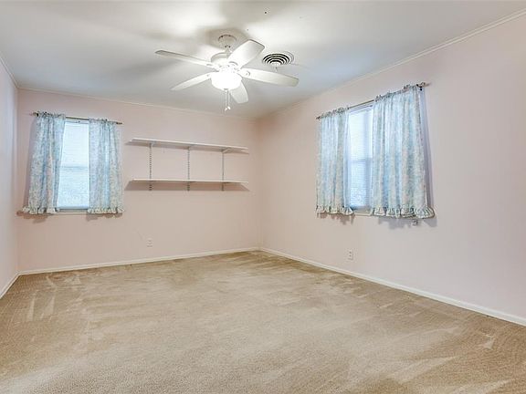 3rd image of 214 Bowman St