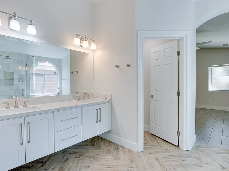 1088 Snow Roof Ave — Photo 25
