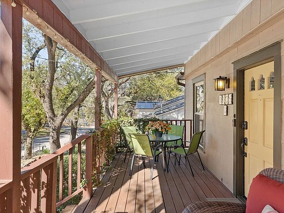 3rd image of 1106 Mission Rdg #A