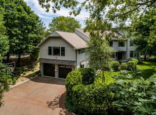 1 Captains Walk Ln, Marblehead, MA 01945