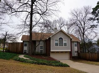 24 Summerwood Cv, Benton, AR 72019