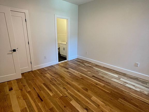 4th image of 96 Carson Ave Floor 2