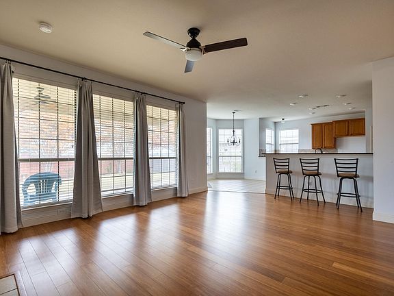 5th image of 6904 Shoreway Dr