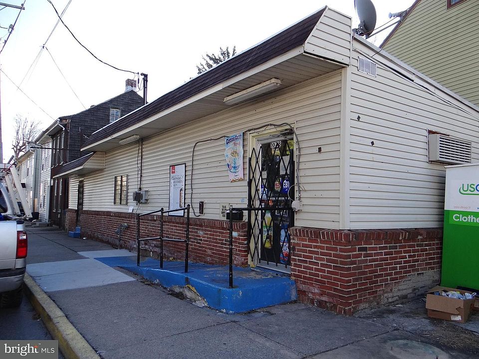 2nd image of 1038 Church St