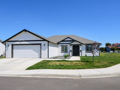 1609 Diamond Ave, Grandview, WA, 98930