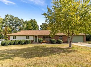127 Andover Rd, Greenville, SC 29615