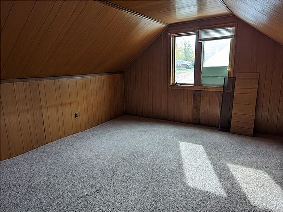 3rd image of 3101 Muriel Ave