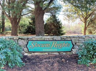 206 Allegra Ln, North Kingstown, RI 02852