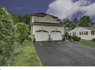 2127 Elder Ave, Morton, PA 19070