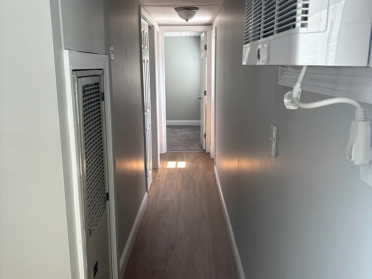 1346 Newport Ave #D-9 — Photo 4