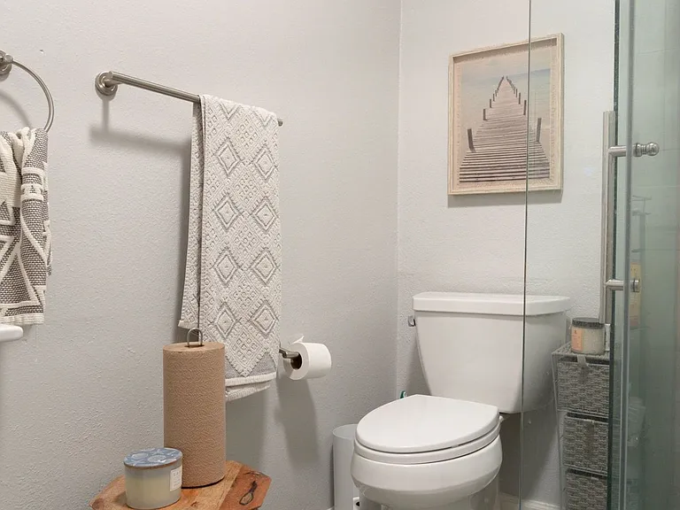 2816 Viola St — Photo 21