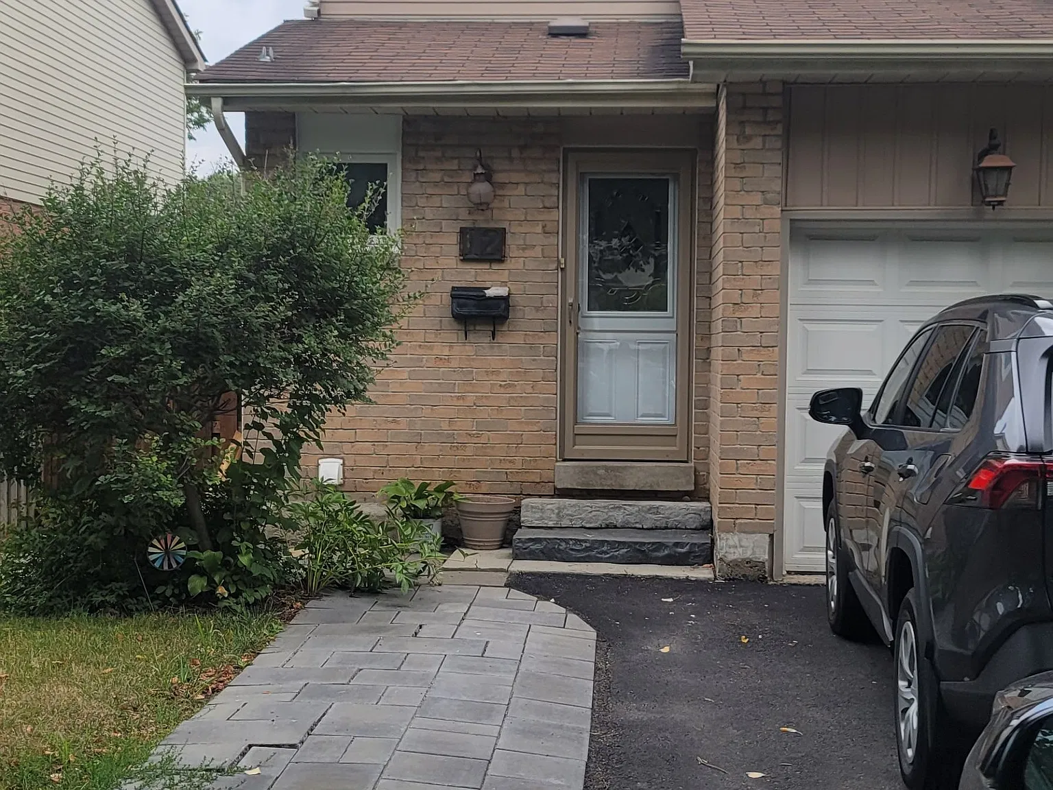 1 bed, $1,100 — Photo 1