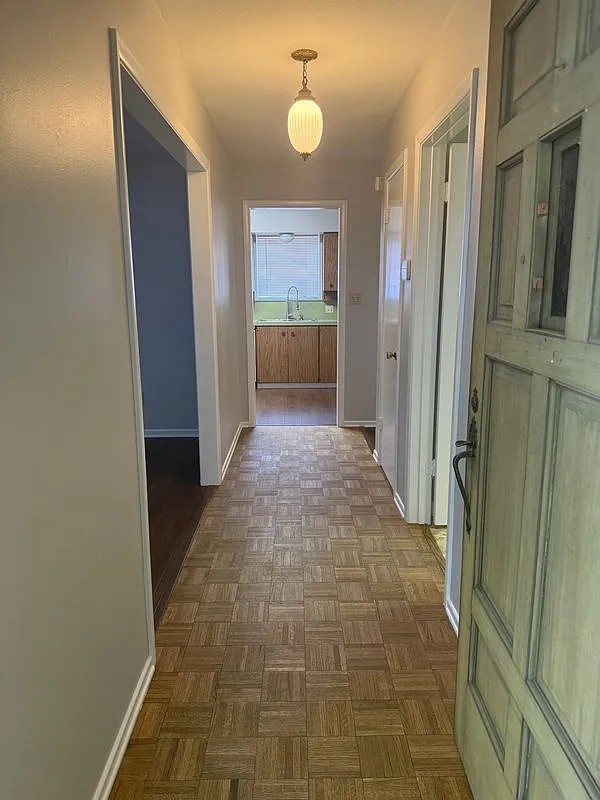 2 bed, 2.0 bath, 1528 sqft, $2,195 — Photo 2