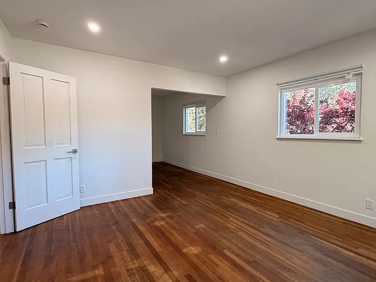 3001 Ross Rd — Photo 20