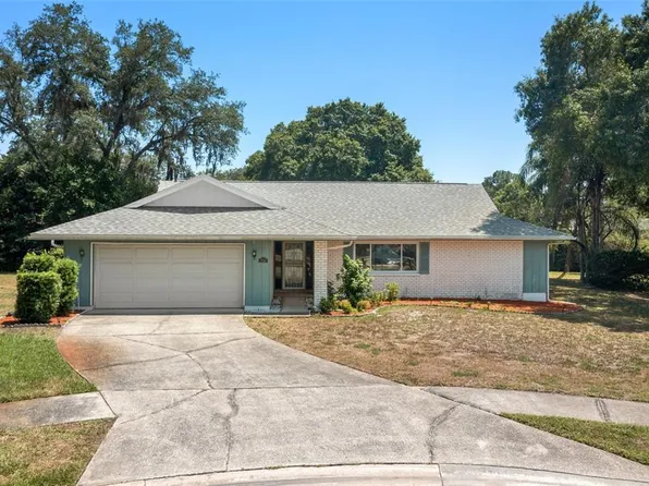 114 Rosewood Ct, Palm Harbor, FL 34685