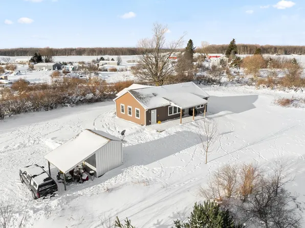 6830 Lost Resort Dr, Buckley, MI 49620