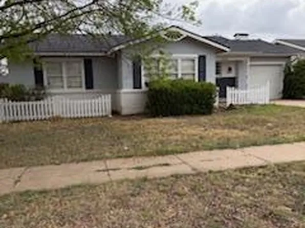 2216 42nd St, Snyder, TX 79549