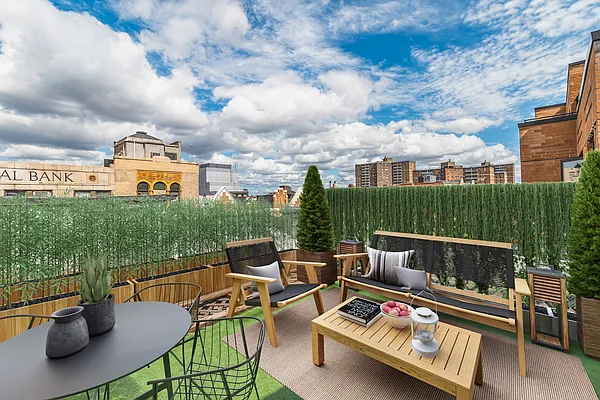 Rented by Compass | media 2