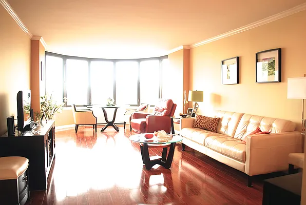 Rented by RES Real Property Inc | media 25