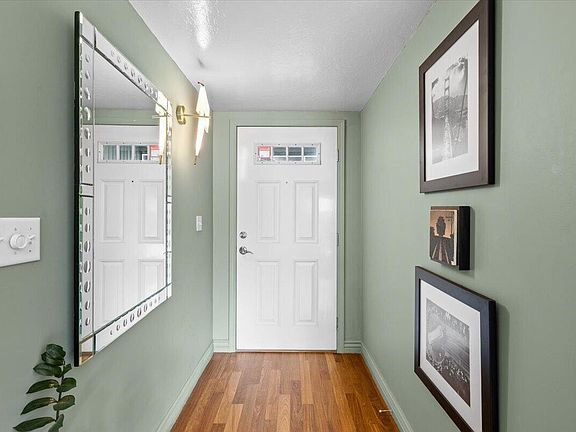 2nd image of 1348 Ramada Ave