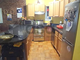 Rented by DSA Realty