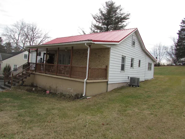 7540 Brandon Rd, Radford, VA 24141