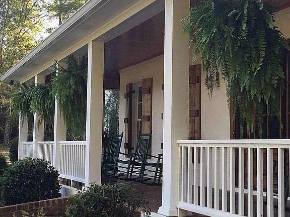 Spacious front Porch