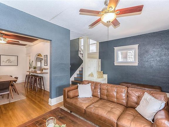 4th image of 140 Kensington Ave