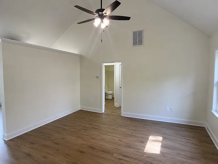 206 Woodhaven Dr — Photo 11