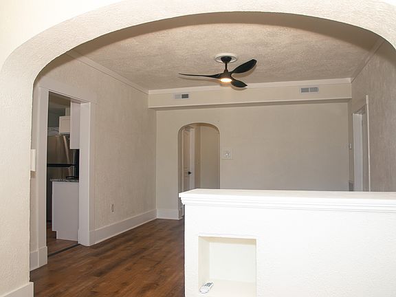 Main Living Area (View to Back)