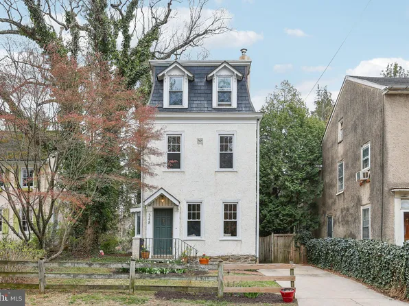348 W Allens Ln, Philadelphia, PA 19119